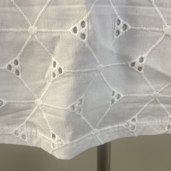 St John’s Bay White Eyelet Top Tee 100% Cotton Split Next Sz L NWOT - Picture 4 of 7